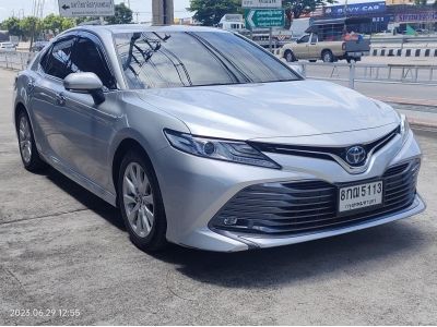 2019 TOYOTA CAMRY 2.5HV PREMIUM NAVI auto ท็อปสุด ไมล์แท้ 45,xxx กม. สีเดิม รูปที่ 0